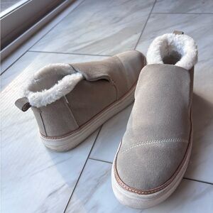 Toms White Faux Fur Lined Slip-Ons